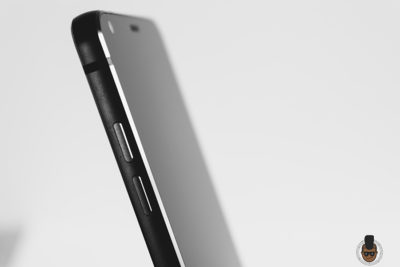 LG G6 - Left